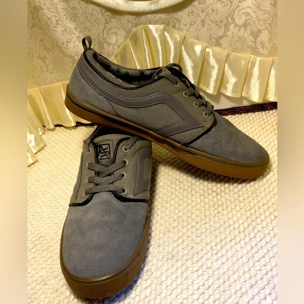 AIR SPEED MENS SUEDE / CANVAS LACE UP SHOES